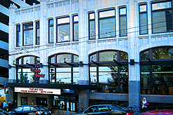 THE BIG GIG AT THE TRIPLE DOOR